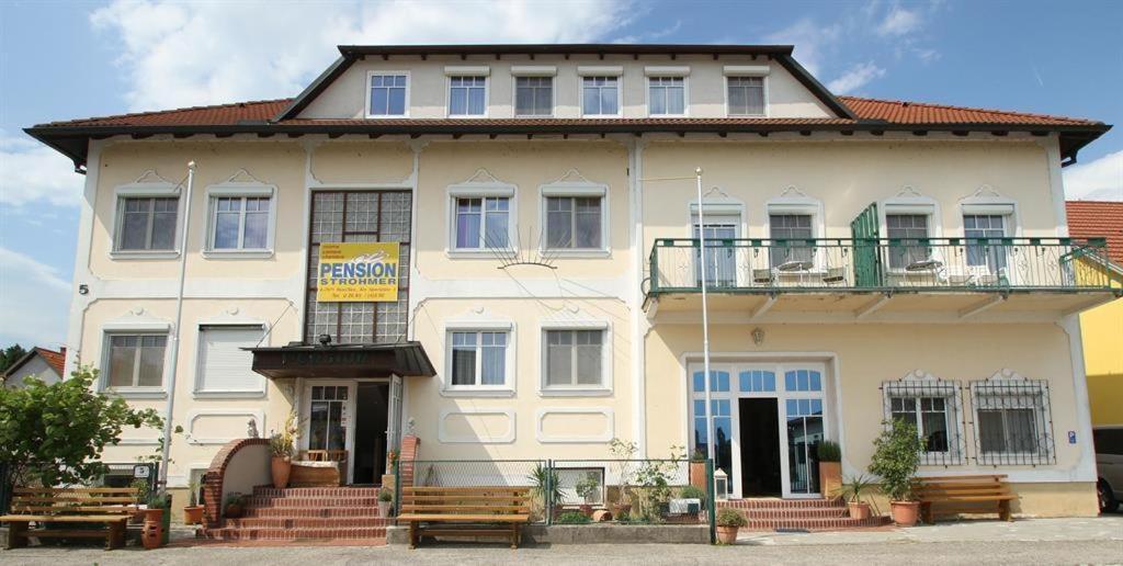 Pension Strohmer Rust Exteriér fotografie
